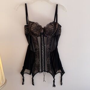 💜 36C VS Sheer Corset Long Laces Victoria's Secret Boning Eyelash Lace Mesh EUC